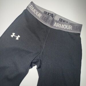 OFFER A PRICE THIS MUST GO UNDER ARMOR GIRLS MFO BLACK LEGGINGS SIZE L